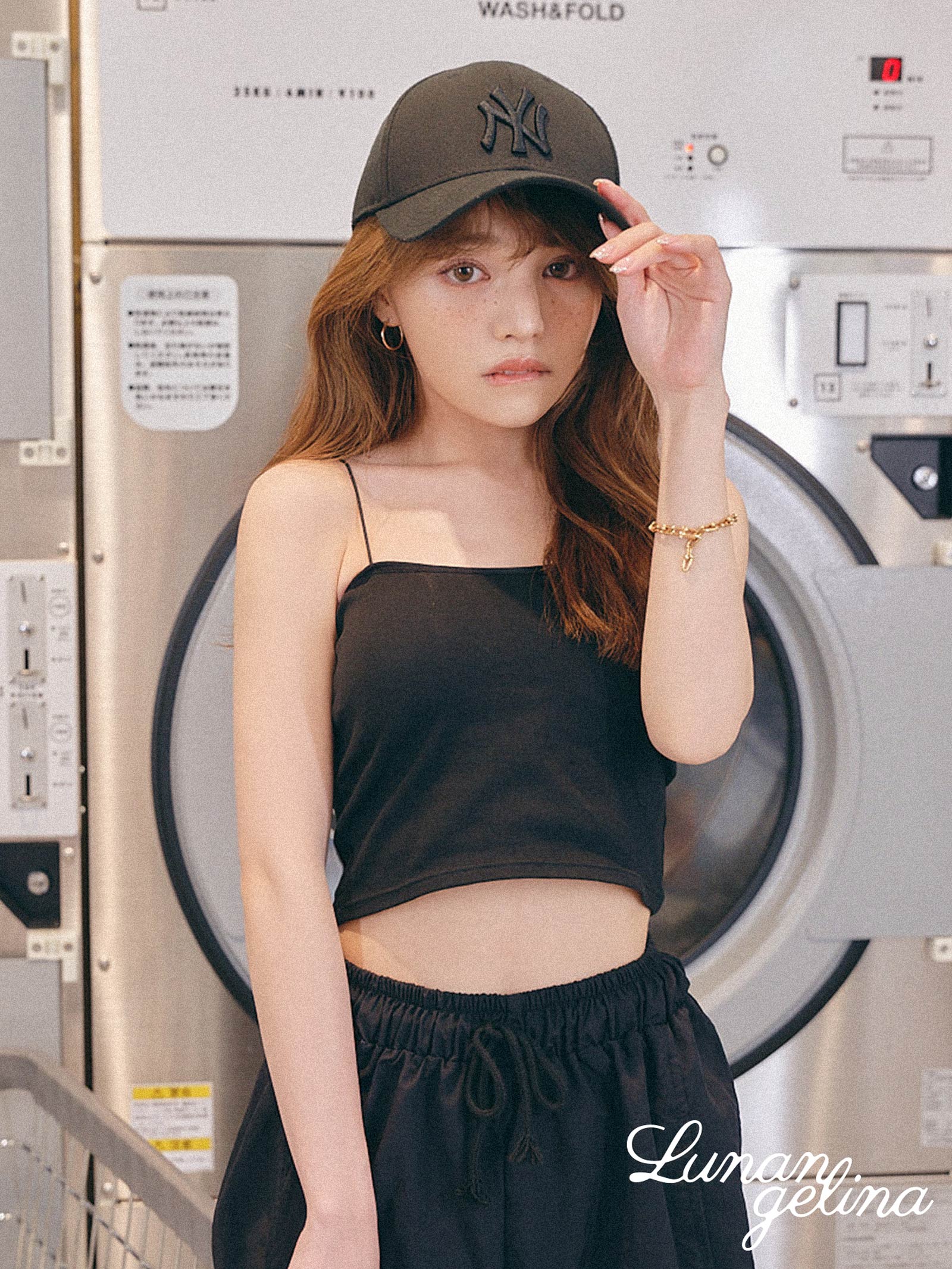 4/5新作!【吉木千沙都(ちぃぽぽ)プロデュース/lunangelina】Spaghetti Strap Cropped Camisole / Black