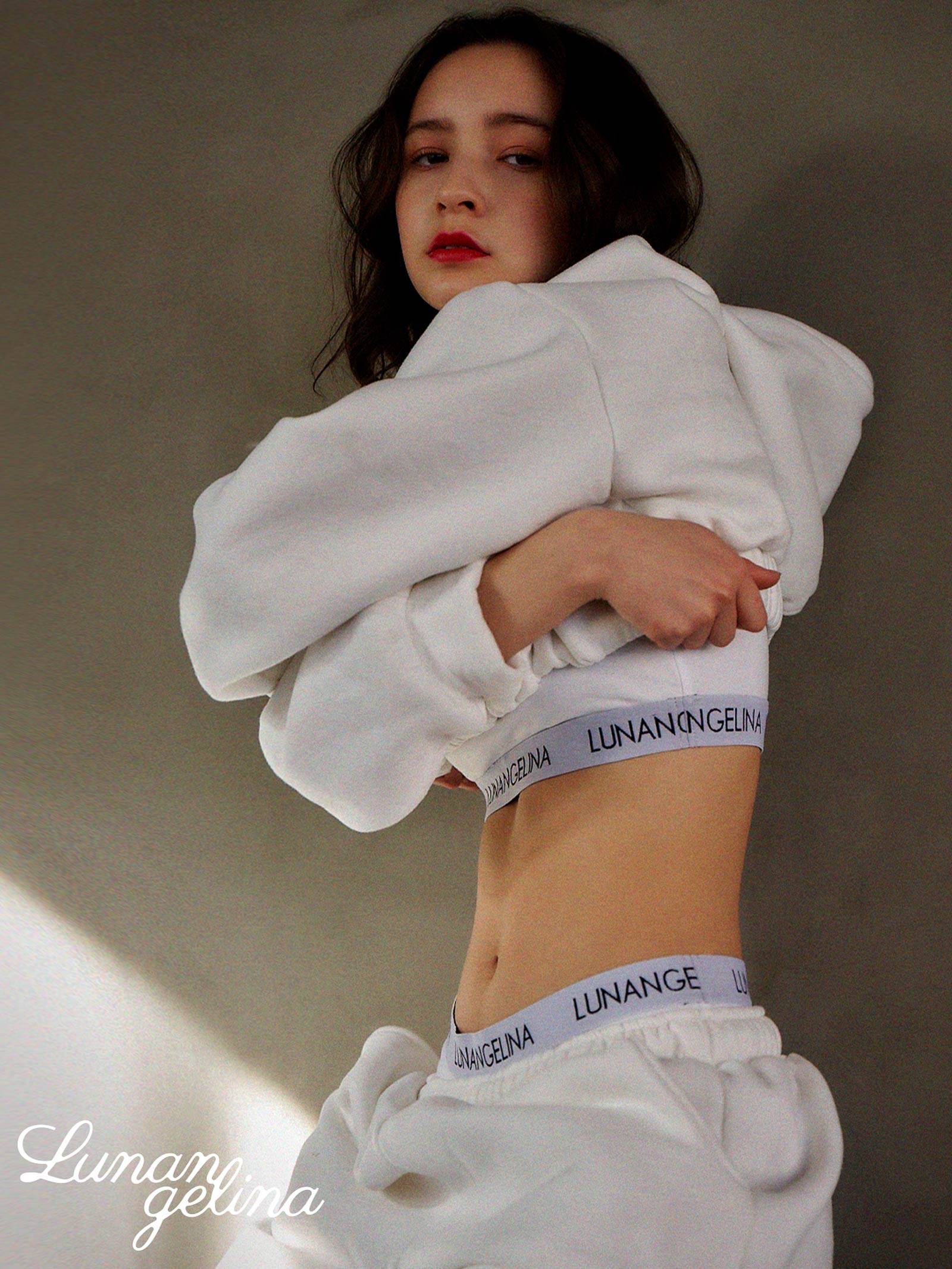 Logo tape sporty Bra&shorts/White